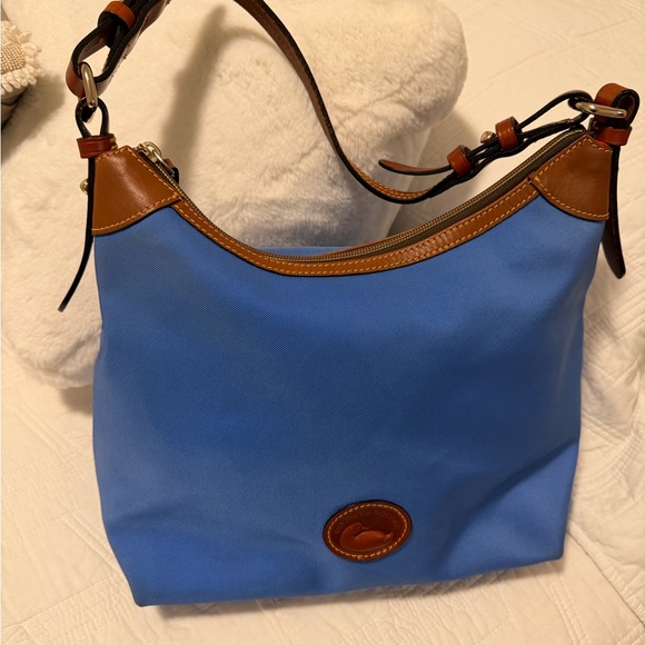 Dooney and Bourke Erica Vibrant Blue Nylon/leather Shoulder Bag 12x9 EUC - Picture 2 of 13